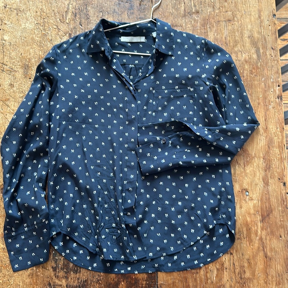 Vince 100% silk top (Size 2)